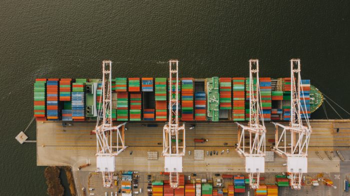 Increasing the shipping cost in the CIF term